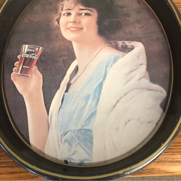 Vintage Coca Cola Tray - Picture 3 of 9